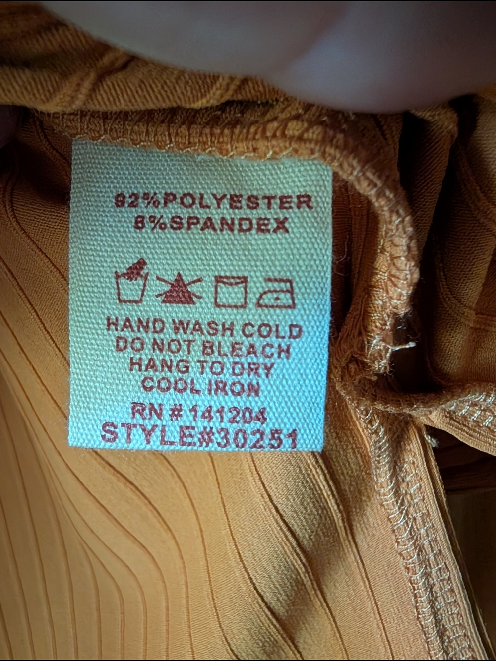 Hem & Thread Loung Set - Picture 12 of 16